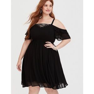 NWT Torrid Black Chiffon Cold Shoulder Dress